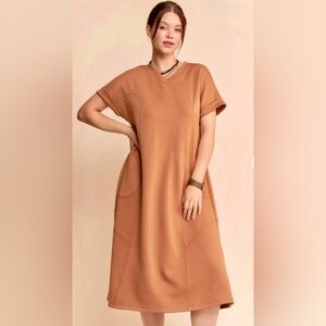 DAVI & DANI Tan Midi Dress